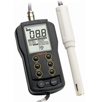 Hanna Instruments GroChek pH/EC/TDS/C Portable Meter W/ Cal Check 